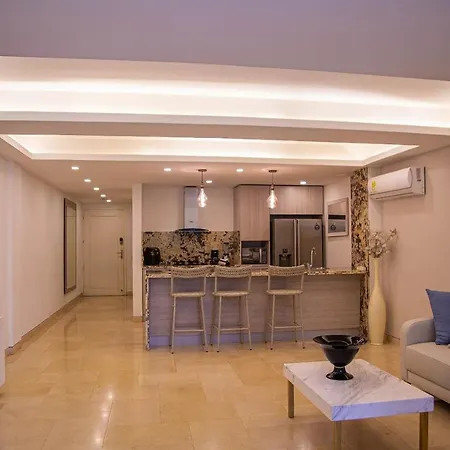 Apartamento Moderno En El Corazon De * Cartagena