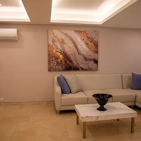 Apartamento Moderno En El Corazon De * Cartagena